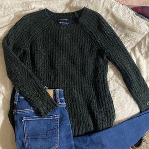 American Eagle Sweater